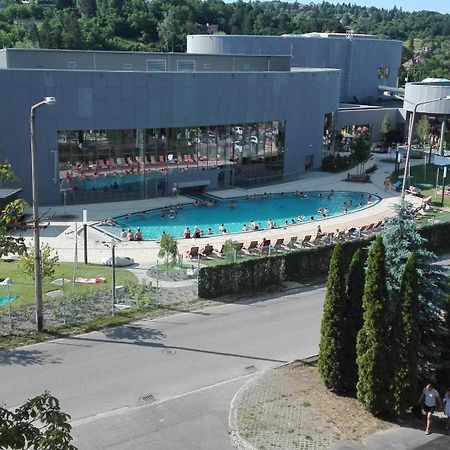 Fortuna Hotel Мисколк Екстериор снимка